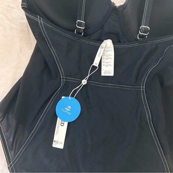 Cupshe Black Ivory Contrast Stitched push up Plus Size One Piece Swimsuit - Picture 6 of 7